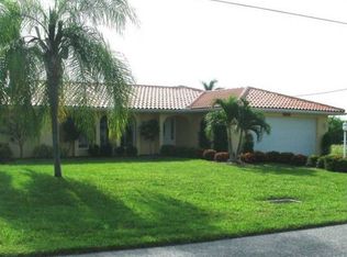 3618 SE 17th Pl, Cape Coral, FL 33904