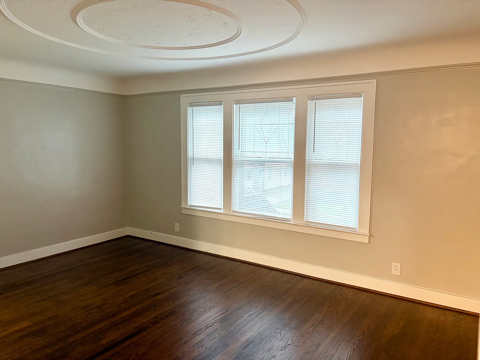 1 bed, 650 sqft, $975 — Photo 3