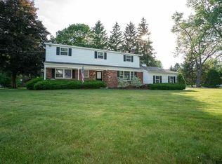 48 Barney Rd, Clifton Park, NY 12065