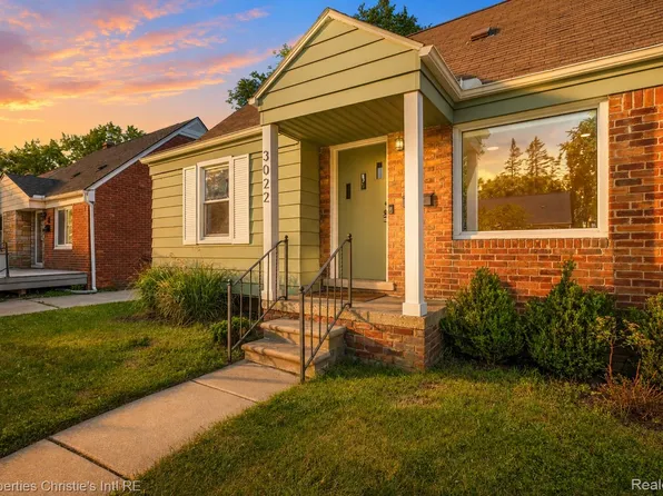 3022 N Blair Ave, Royal Oak, MI 48073