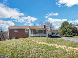 4911 Old Swimming Pool Rd, Frederick, MD 21703