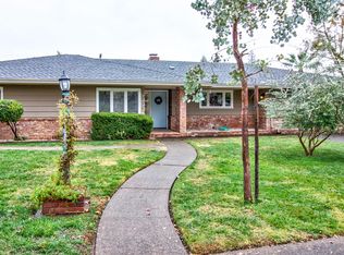 1035 Redbud Dr, Redding, CA 96001