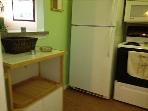 5th image of 267 Sheffield K #K-2670