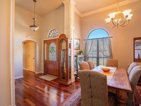 2nd image of 115 Stonegate