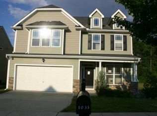 1033 Steelhorse Dr, Fuquay Varina, NC 27526