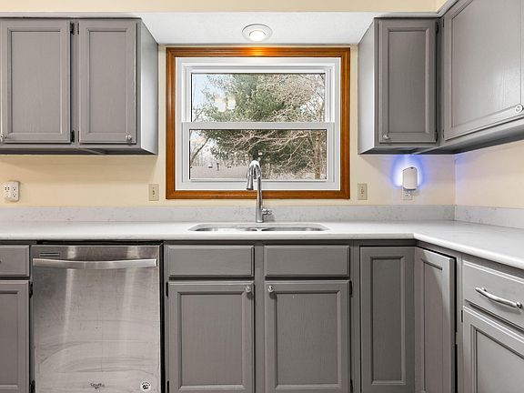 3rd image of 1284 Brandywine St