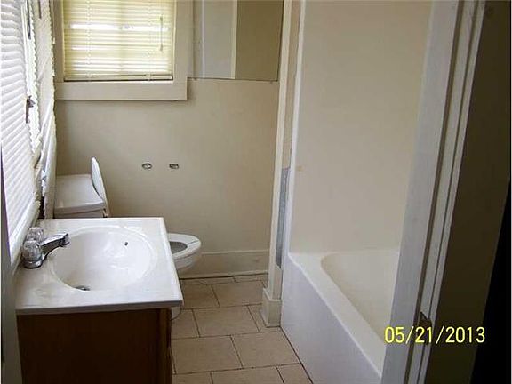 2nd image of 1809-11 Desire St