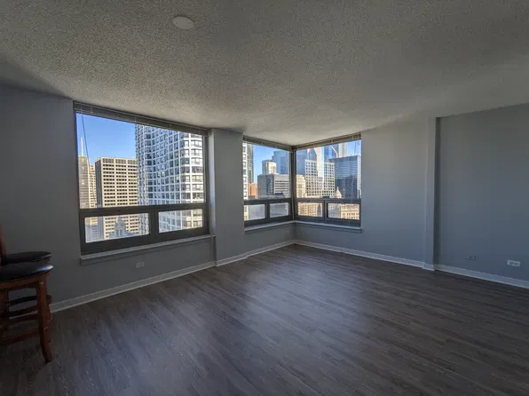 440 N Wabash Ave, Chicago, IL