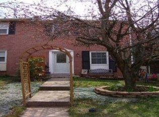 1902 Abbey Ln, Hagerstown, MD 21740