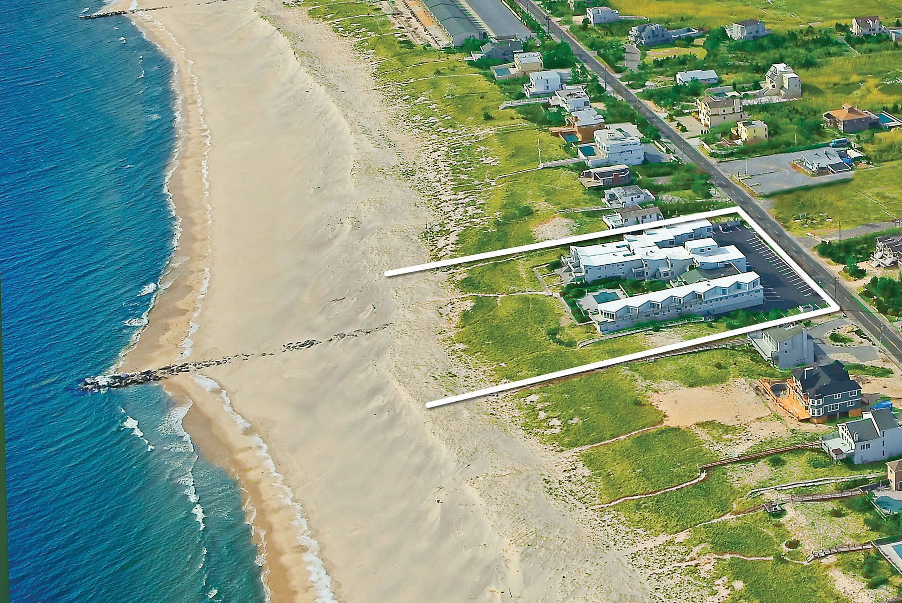 539 Dune Rd Unit 15, Westhampton, NY 11977 Out East