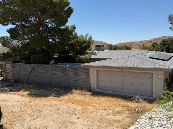 49027 Hibiscus Dr, Morongo Valley, CA 92256
