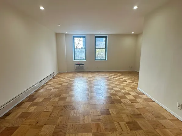 555 East 78th Street image 1 of 16