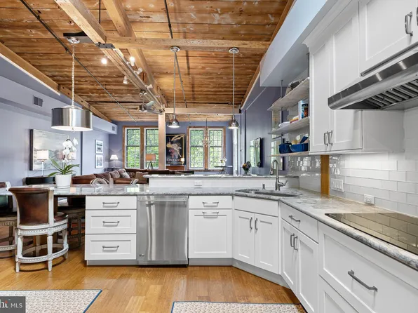 49 Bancroft Mills Rd APT P11, Wilmington, DE 19806