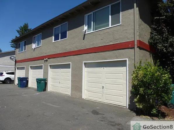 2414 N St NE, Auburn, WA 98002