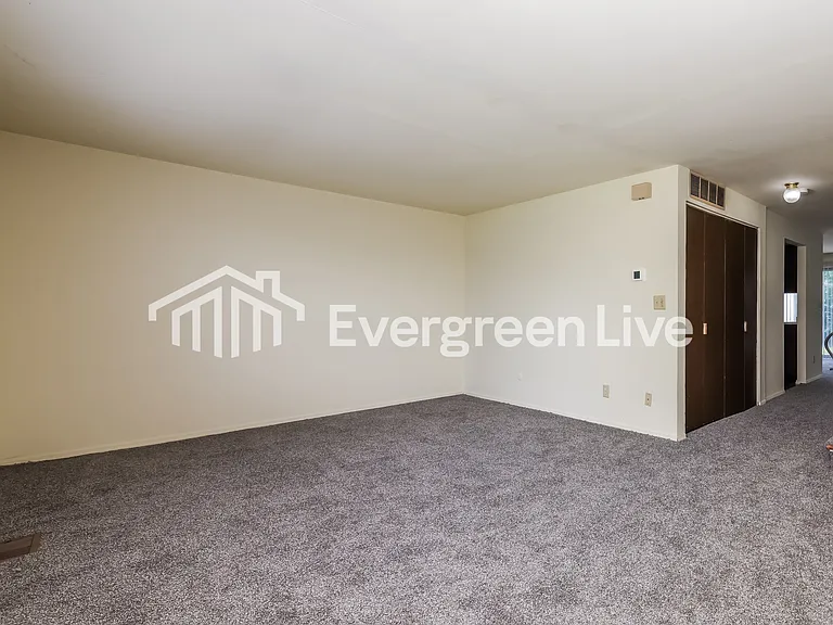 7548 Mount Whitney St — Photo 4