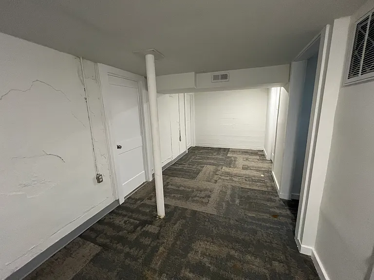 216 Craig Ave — Photo 4