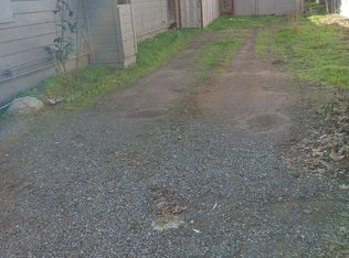 3251 10th St, Clearlake, CA 95422