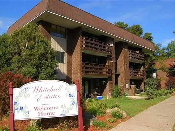 1549 Creekside #B3-3, Whitehall, PA 18052