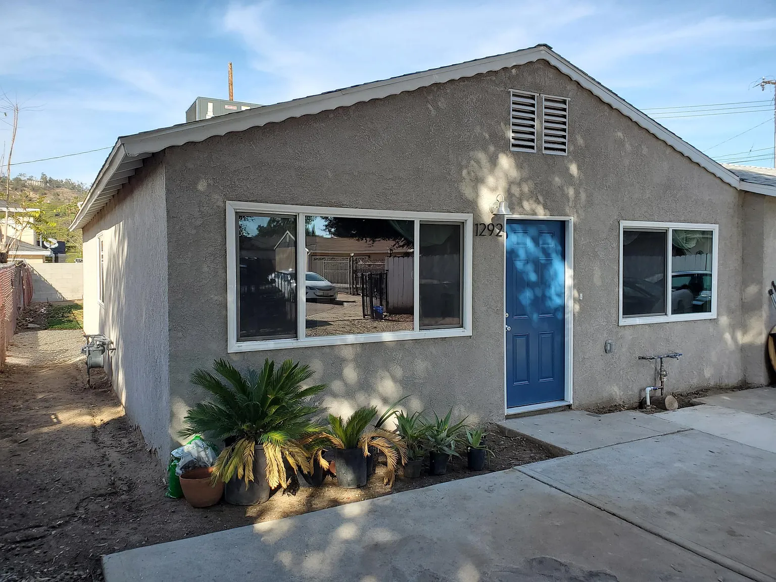 1290 Wingate Pl — Photo 1