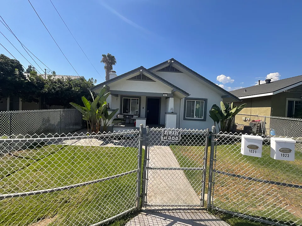 1021 E Virginia Ter