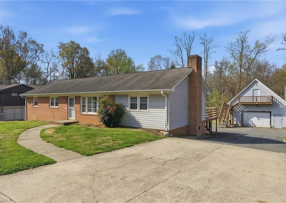 1st image of 1313 Ridgewood Ave