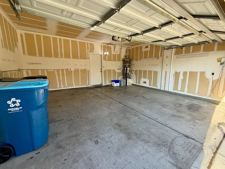 9109 White Eyes Ave — Photo 18