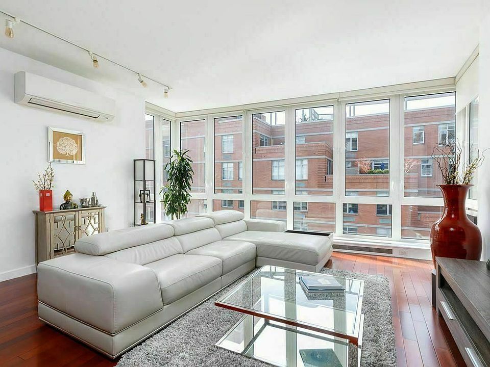 1st image of 125 W 21st St APT 12B