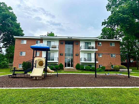 2nd image of 5854 Pameleen Ct APT 10