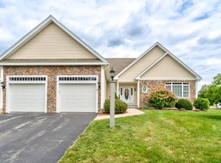 10 Dunrobin Cir, Methuen, MA 01844