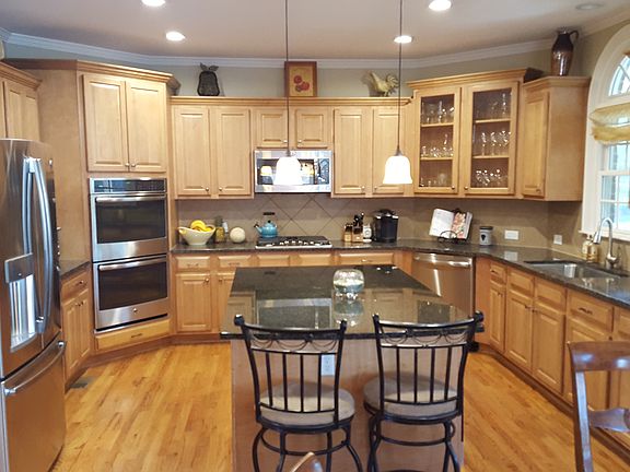 2nd image of 7214 Stonehaven Dr