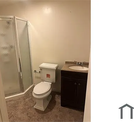 3 bed, 1224 sqft, $2,000 — Photo 3