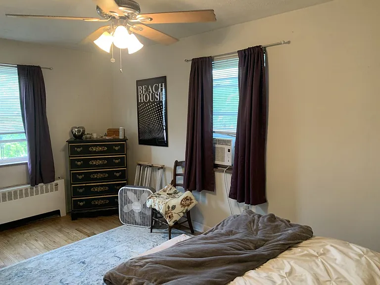 3834 Hyde Park — Photo 17