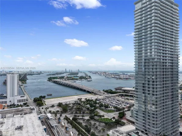 1400 Biscayne Blvd #605, Miami, FL 33132