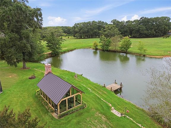 4th image of 235 Hosannah Rd