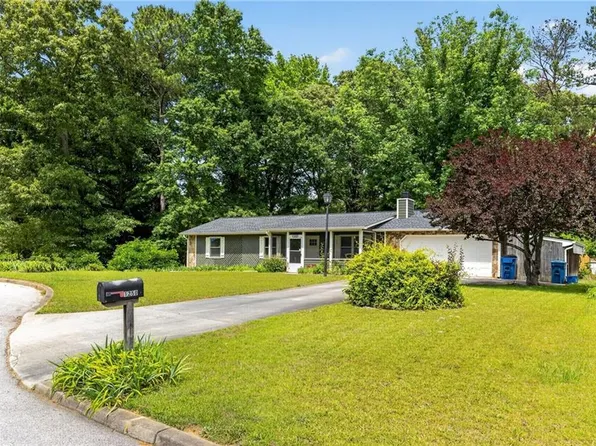 1250 Westwood Ct, Grayson, GA 30017
