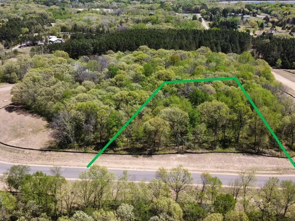 20032 Vintage Dr NW, Oak Grove, MN 55303