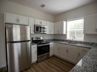 1000 Meadows Dr #2109, Sterling, MA 01564