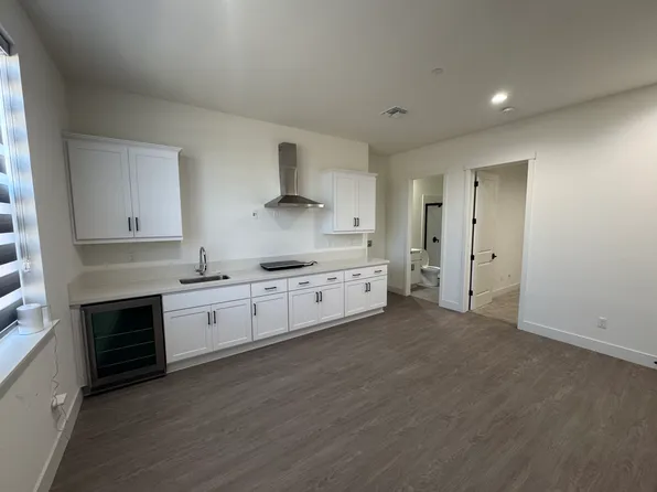 15868 Riverton Ave #B, Lathrop, CA 95330