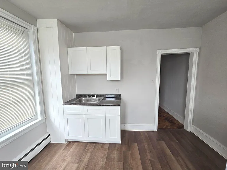 5709 Leonard St #2 — Photo 9