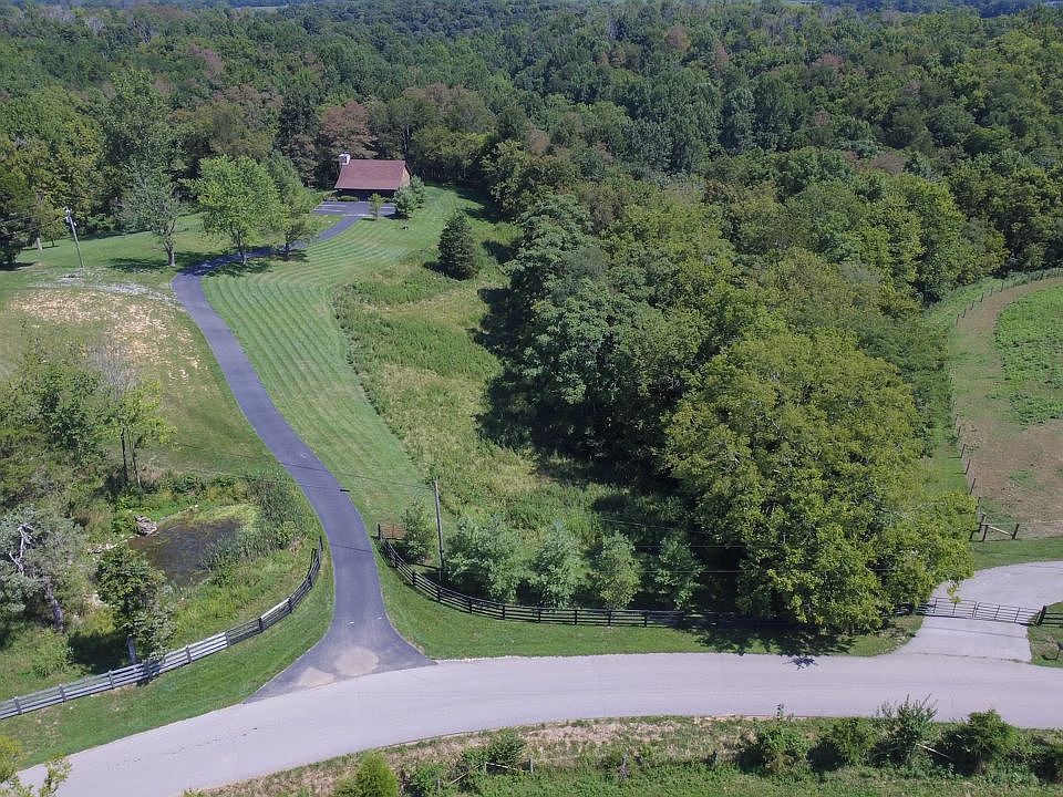 1st image of 5225 Sugar Creek Pike