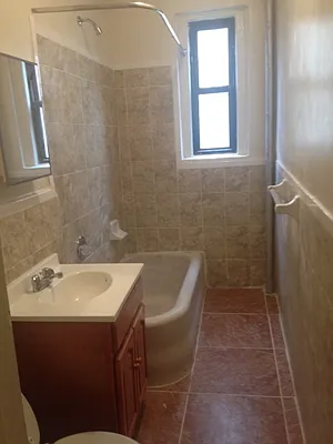 Rented by PMG Real Estate  | media 14