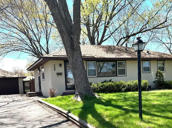 4513 66th Ave N, Brooklyn Center, MN 55429