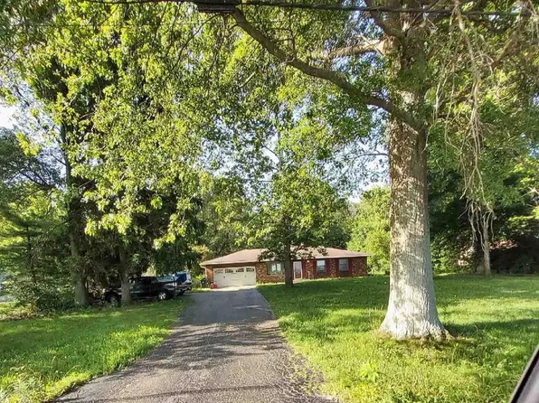 9060 Baltimore Phillipsburg Rd, Brookville, OH 45309