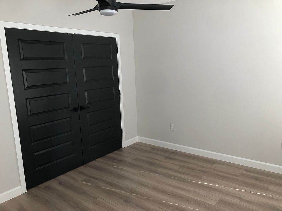 bedroom with large closet
