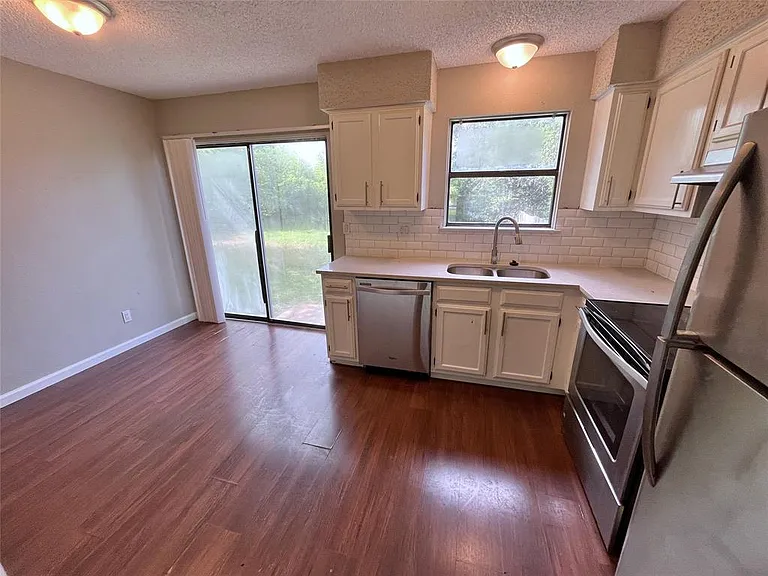 112 Hillside Cv #A — Photo 9