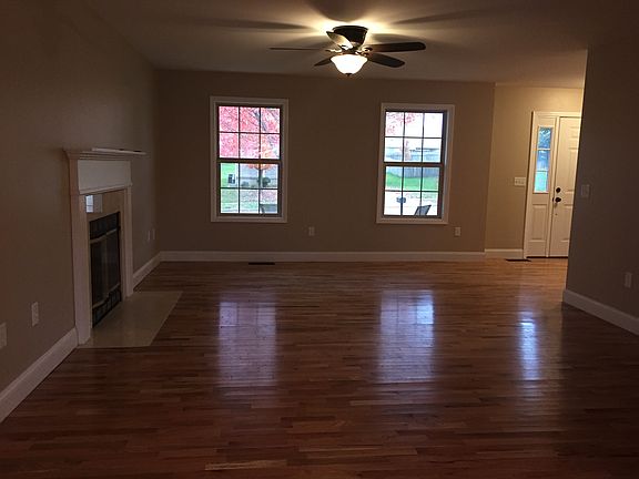 Family room / fireplace
