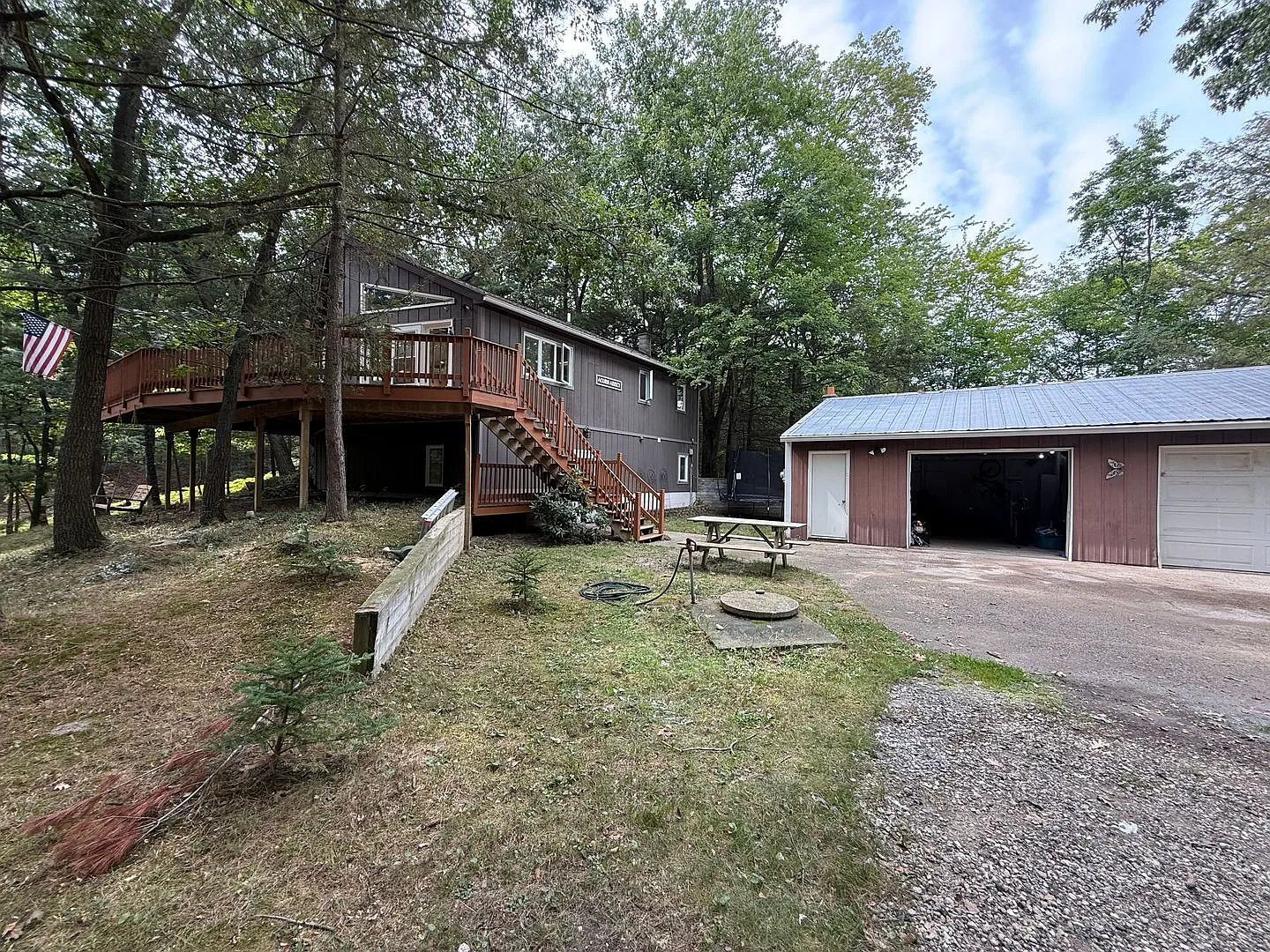 4 bed, 2.0 bath, 1872 sqft, $2,200 — Photo 3