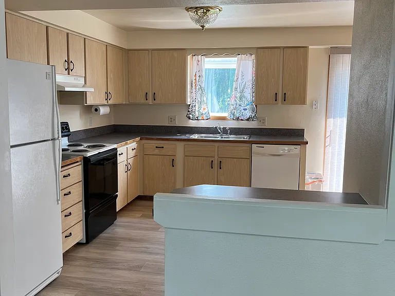1710 E Jenny Lynn Ln — Photo 11