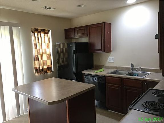 3rd image of 13551 Tranters Creek Ln