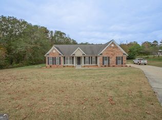 189 Triplet Trl, Douglasville, GA 30134